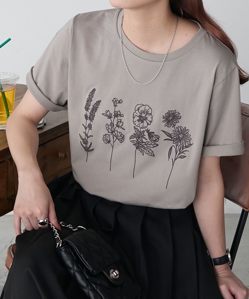 BONLECILL(ボンルシール)の「フラワー刺繍T(Tシャツ/カットソー・レディース・オートミール/ベージュ/ピンク/オフホワイト・FREE)」の20枚目の写真
