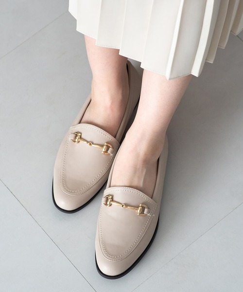 JELLY BEANS（ジェリービーンズ）の「【晴雨兼用】【防水・撥水】【生活防水】【滑りにくい】【雨の日】【通勤靴】【レイン対応】ビットレインローファー(404-59084)JELLY BEANS(ジェリービーンズ)（レインシューズ・レディース・ベージュ系/ブラック/アイボリー/ブラック系その他・22.5/24.5/24/23.5/23）」の10枚目の写真