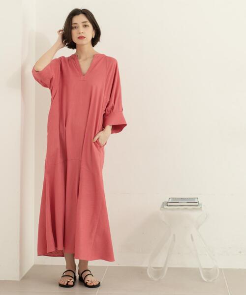 OPAQUE.CLIP（オペークドットクリップ）の「◆キーネックワンピース【洗える】（ワンピース・レディース・ピンク系/キャメル/ブラック・42/38/40）」の22枚目の写真