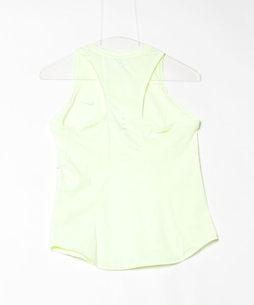 NIKE（ナイキ）の「ナイキ NIKE ナイキ  スウィフト DF タンクトップ（タンクトップ・レディース・ブラック/イエロー/ピンク・S/M/L）」の4枚目の写真