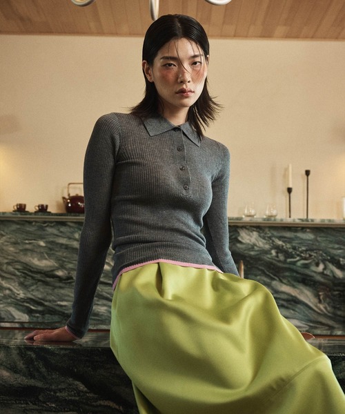 Mardi Mercredi(マルディメクルディ)の「RIBBED KNIT SLIMFIT TOP / リブニット スリム フィット トップ(ニット/セーター・レディース・ライトブルー/ピンク/チャコール/ネイビー・FREE)」の6枚目の写真