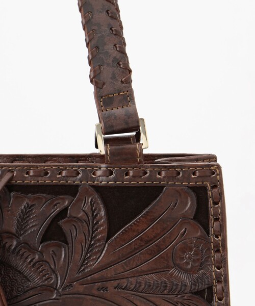 CARVING TRIBES(カービングトライブス)の「Cutwork toteBAG(トートバッグ・レディース・ブラック/ブラウン系その他・FREE)」の7枚目の写真