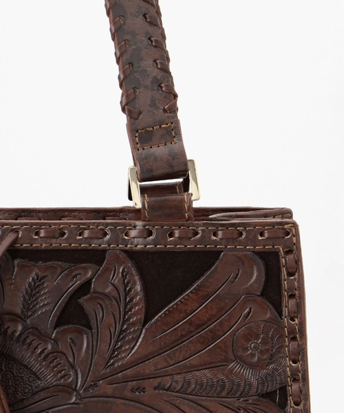 CARVING TRIBES(カービングトライブス)の「Cutwork toteBAG(トートバッグ・レディース・ブラック/ブラウン系その他・FREE)」の3枚目の写真