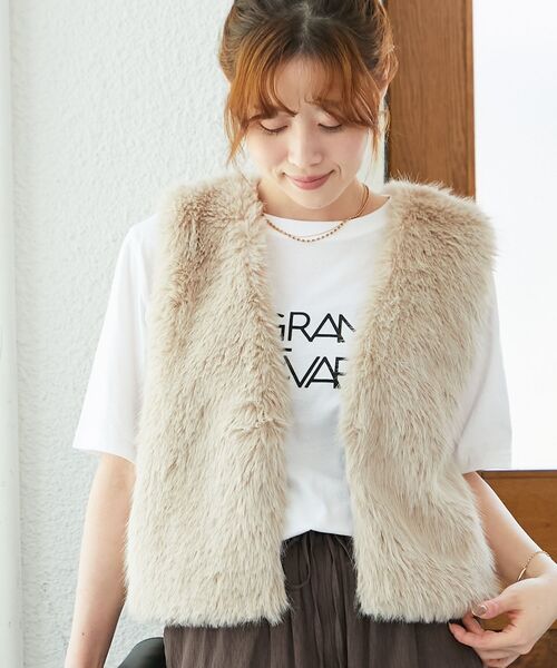 le.coeur blanc(ルクールブラン)の「《手洗い可能》Les Grands BoulevardsロゴTシャツ(Tシャツ/カットソー・レディース・オフホワイト/ベージュ/ダークグレー・38)」の13枚目の写真