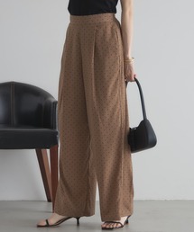 マメクロゴウチ　フレアパンツ　ブラウン　サイズ1(s) パンツ（ブラウン/茶色系・フレア・ブーツカット）ファッション