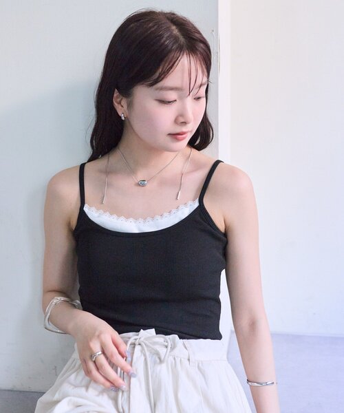 mystic（ミスティック）の「パット付きレイヤードキャミソール（キャミソール・レディース・ベージュ/ブラック/オフホワイト/グレー・FREE）」の22枚目の写真