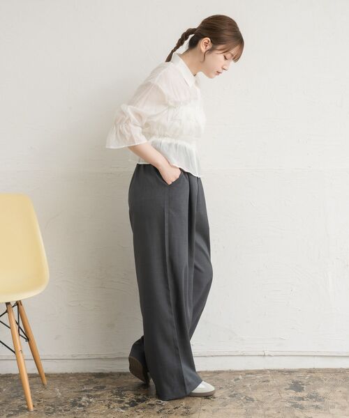 RETRO GIRL（レトロガール）の「フリルギャザーシアーSH（シャツ/ブラウス・レディース・ブルー/オフホワイト/ダークブラウン・FREE）」の15枚目の写真