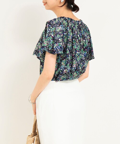 MICO COULIER(ミコクリエ)の「マルチカラーフラワープリントブラウス(シャツ/ブラウス・レディース・ブラック系その他/ブルー系その他・38)」の9枚目の写真