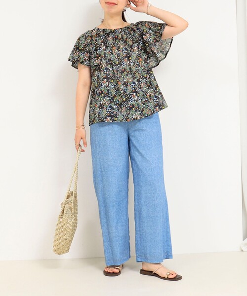 MICO COULIER(ミコクリエ)の「マルチカラーフラワープリントブラウス(シャツ/ブラウス・レディース・ブラック系その他/ブルー系その他・38)」の11枚目の写真