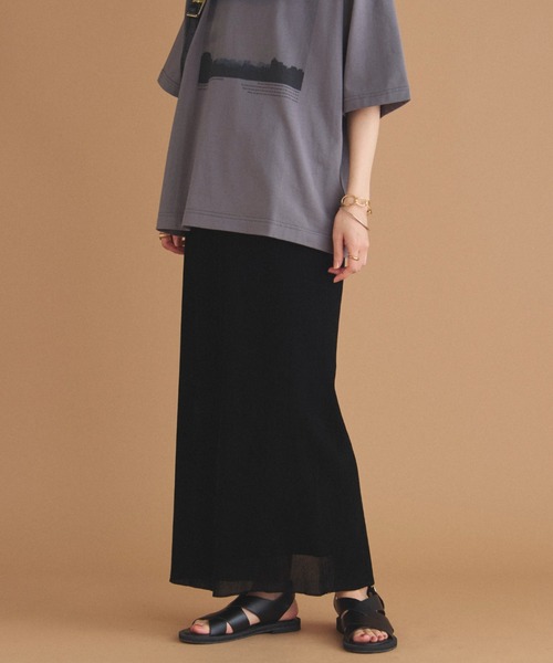 Doux archives(ドゥアルシーヴ)の「フロッキーベロアタイトスカート(スカート・レディース・ワイン/ブラック/ブラウン・38)」の1枚目の写真