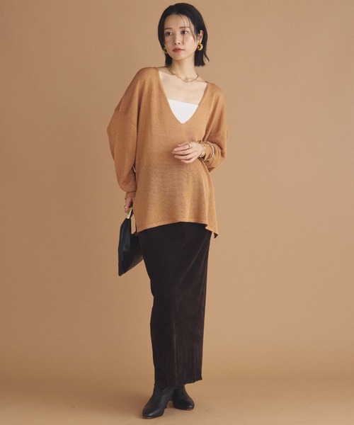 Doux archives(ドゥアルシーヴ)の「フロッキーベロアタイトスカート(スカート・レディース・ワイン/ブラック/ブラウン・38)」の6枚目の写真