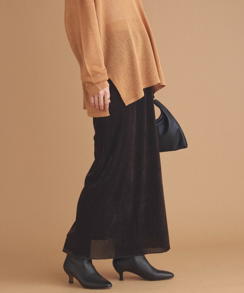 Doux archives(ドゥアルシーヴ)の「フロッキーベロアタイトスカート(スカート・レディース・ワイン/ブラック/ブラウン・38)」の17枚目の写真