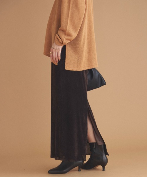 Doux archives(ドゥアルシーヴ)の「フロッキーベロアタイトスカート(スカート・レディース・ワイン/ブラック/ブラウン・38)」の19枚目の写真