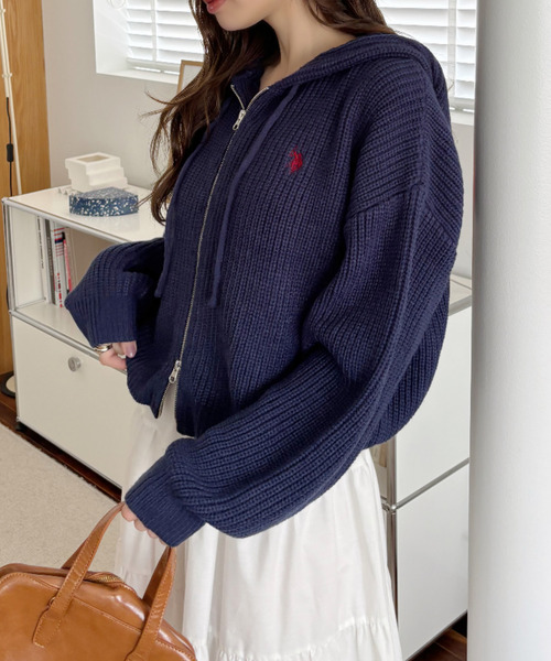 U.S. POLO ASSN.(ユーエスポロアッスン)の「【Ada.別注 U.S. POLO ASSN】ショート丈 ダブルジップ ニット パーカー(パーカー・レディース・ライトグレー/ネイビー/アイボリー/ダークブラウン・M)」の22枚目の写真