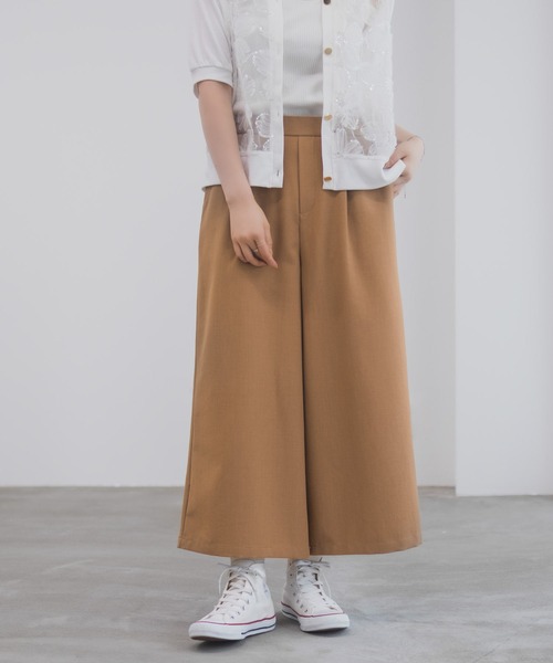 Mac-House(マックハウス)の「Idnes ボタン付きワイドクロプトパンツ(その他パンツ・レディース・キャメル/ベージュ/ブラック・M/L)」の22枚目の写真