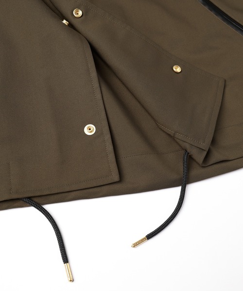 CULLNI（クルニ）の「Chambray Gabardine Dot Button Coach Jacket（ブルゾン・メンズ・カーキ/ブラック/ネイビー・2/1/0）」の10枚目の写真