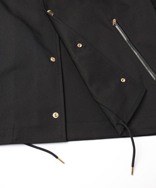 CULLNI（クルニ）の「Chambray Gabardine Dot Button Coach Jacket（ブルゾン・メンズ・カーキ/ブラック/ネイビー・2/1/0）」の15枚目の写真