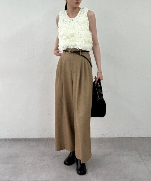 LOUNGEDRESS（ラウンジドレス）の「チュールループニットベスト（ベスト・レディース・アイボリー/ブラック・FREE）」の4枚目の写真