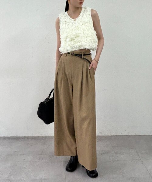 LOUNGEDRESS（ラウンジドレス）の「チュールループニットベスト（ベスト・レディース・アイボリー/ブラック・FREE）」の5枚目の写真