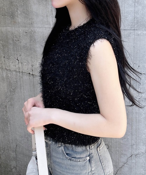 INGNI(イング)の「シャギーノースリニット(ニット/セーター・レディース・ライトグレー/ピンク/ブラック/オフホワイト・M)」の13枚目の写真