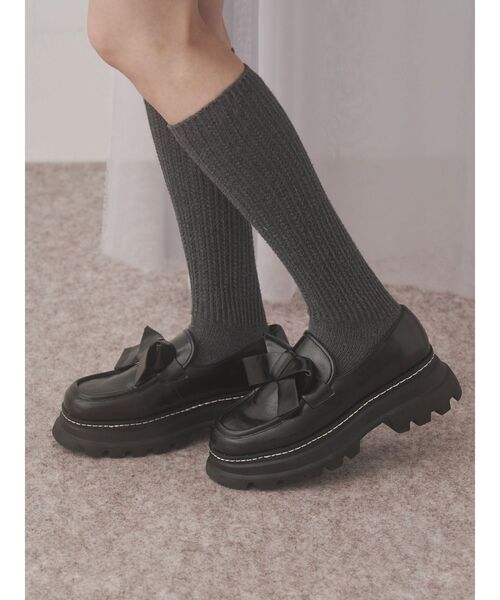 merry jenny（メリージェニー）の「ribbonプラットフォームローファー（ローファー・レディース・ブラック/アイボリー/ボルドー・LARGE/MEDIUM）」の4枚目の写真