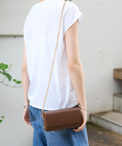 AULENTTI（オウレンティ）の「【AULENTTI/オウレンティ】スクエアチェーンポシェット（ショルダーバッグ・レディース・ブラック/ブラウン・フリー）」の11枚目の写真