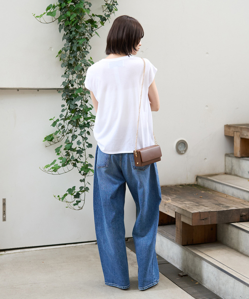 AULENTTI（オウレンティ）の「【AULENTTI/オウレンティ】スクエアチェーンポシェット（ショルダーバッグ・レディース・ブラック/ブラウン・フリー）」の14枚目の写真