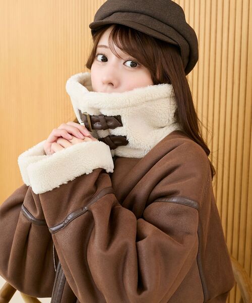 MAJESTIC LEGON(マジェスティックレゴン)の「オーバーサイズボアブルゾン(ブルゾン・レディース・ブラック/ダークブラウン/ピンク/アイボリー/キャメル・SMALL/MEDIUM/X-SMALL)」の1枚目の写真