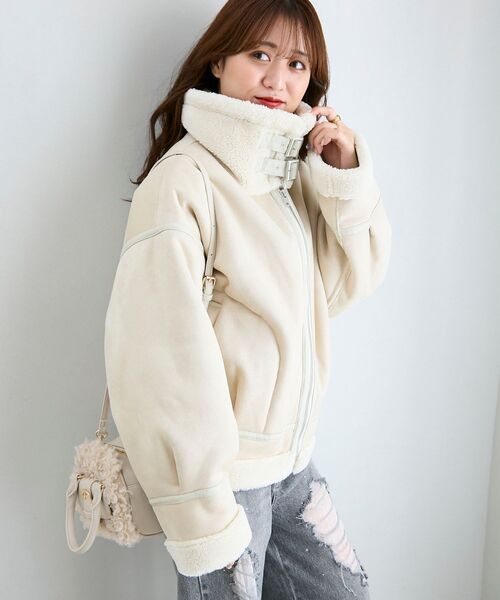 MAJESTIC LEGON(マジェスティックレゴン)の「オーバーサイズボアブルゾン(ブルゾン・レディース・ブラック/ダークブラウン/ピンク/アイボリー/キャメル・SMALL/MEDIUM/X-SMALL)」の2枚目の写真