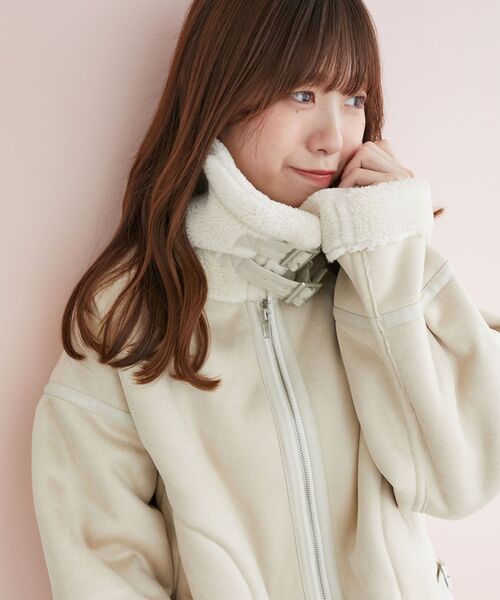 MAJESTIC LEGON(マジェスティックレゴン)の「オーバーサイズボアブルゾン(ブルゾン・レディース・ブラック/ダークブラウン/ピンク/アイボリー/キャメル・SMALL/MEDIUM/X-SMALL)」の19枚目の写真