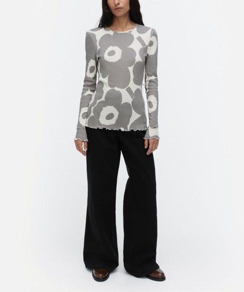 marimekko(マリメッコ)の「Floraali Unikko / shirt(Tシャツ/カットソー・レディース・レッド/ライトグレー・LARGE/SMALL/X-SMALL/MEDIUM)」の2枚目の写真