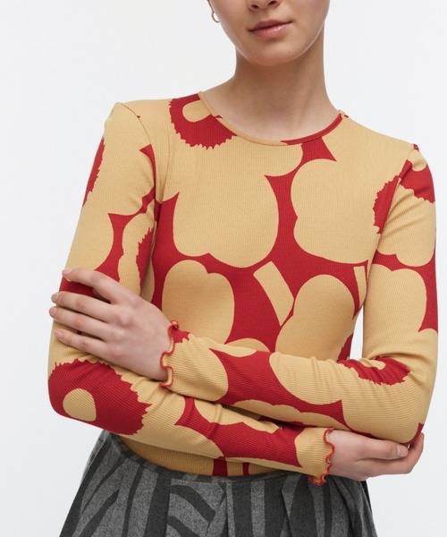 marimekko(マリメッコ)の「Floraali Unikko / shirt(Tシャツ/カットソー・レディース・レッド/ライトグレー・LARGE/SMALL/X-SMALL/MEDIUM)」の10枚目の写真