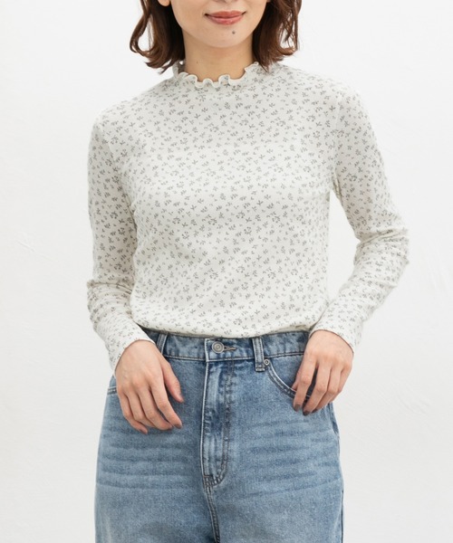 Honeys(ハニーズ)の「総柄ハイネックT(Tシャツ/カットソー・レディース・アイボリー系1/ホワイト×グレー/ホワイト系その他/ベージュ系その他・LL/M/L/S)」の2枚目の写真