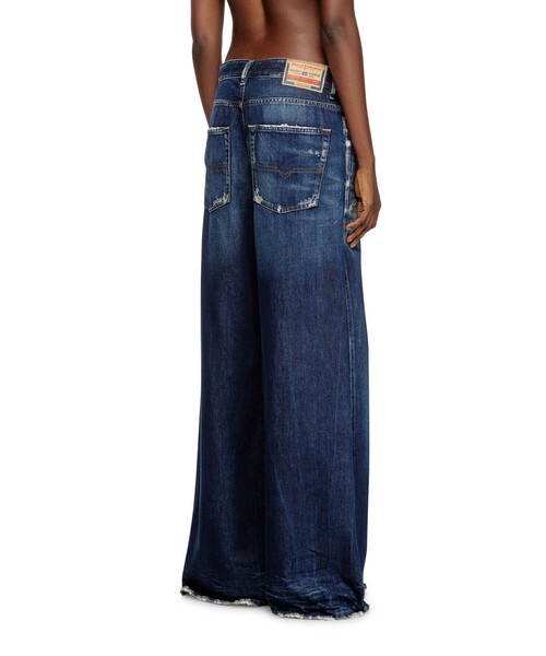 DIESEL(ディーゼル)の「ウィメンズ デニムパンツ RELAXED 1996 D-SIRE L.28(デニムパンツ・レディース・インディゴブルー・23inch/24inch/26inch/25inch/27inch/28inch/29inch/30inch)」の2枚目の写真