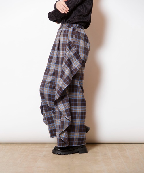 OSMOSIS（オズモーシス）の「チェックカスケードパンツ（その他パンツ・レディース・ブルー/グリーン/ブラック・ONE SIZE）」の6枚目の写真