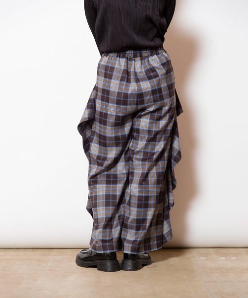 OSMOSIS（オズモーシス）の「チェックカスケードパンツ（その他パンツ・レディース・ブルー/グリーン/ブラック・ONE SIZE）」の7枚目の写真