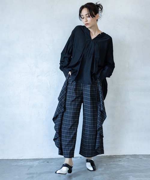 OSMOSIS（オズモーシス）の「チェックカスケードパンツ（その他パンツ・レディース・ブルー/グリーン/ブラック・ONE SIZE）」の20枚目の写真