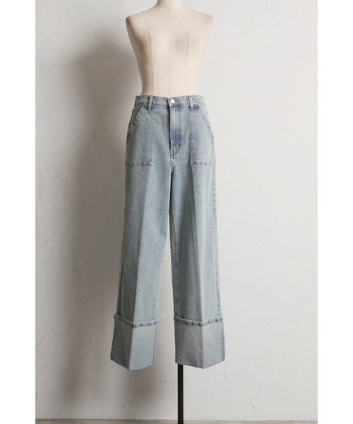 &. NOSTALGIA(アンドドットノスタルジア)の「ロールアップデニム(デニムパンツ・レディース・インディゴブルー/ライトブルー・S/M)」の17枚目の写真
