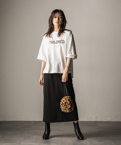 MAYSON GREY（メイソングレイ）の「【WEB限定】フェイクファー巾着バッグ（ハンドバッグ・レディース・ダークベージュ/ライトグレー/ベージュ・FREE）」の6枚目の写真