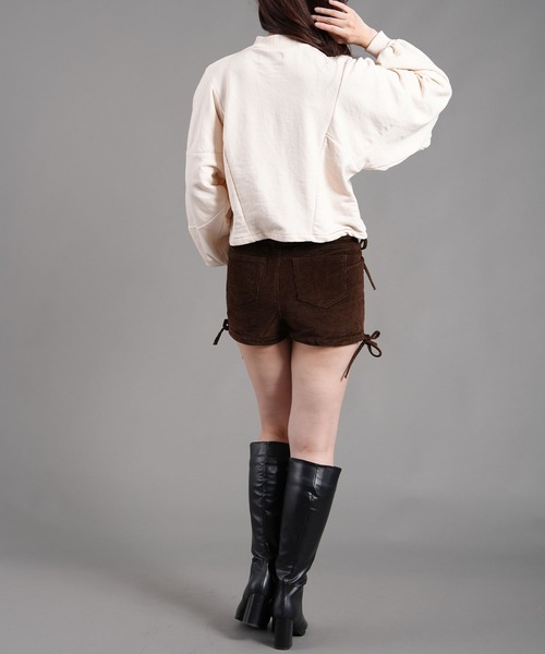 .WORKS(ドットワークス)の「ダブルレースアップショートパンツ ストレッチコーデュロイ(その他パンツ・レディース・ブラック/ダークパープル/ブラウン/キナリ・61/64)」の10枚目の写真