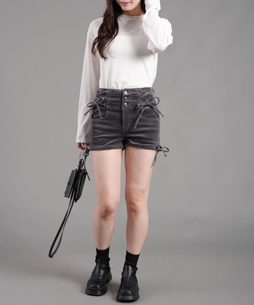 .WORKS(ドットワークス)の「ダブルレースアップショートパンツ ストレッチコーデュロイ(その他パンツ・レディース・ブラック/ダークパープル/ブラウン/キナリ・61/64)」の21枚目の写真