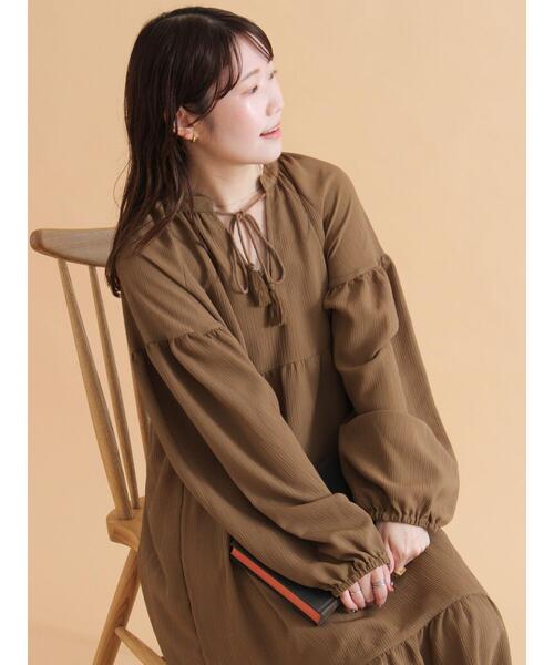 ehka sopo(エヘカソポ)の「ティアードワンピース(ワンピース・レディース・ブラック/ブラウン/キナリ・F)」の6枚目の写真