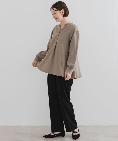 F by ROSSO（エフバイロッソ）の「『UR TECH SMOOTHLUXE』F by ROSSO　サイドペプラムブラウス（シャツ/ブラウス・レディース・チャコールグレー/ブラック/ベージュ・FREE）」の10枚目の写真