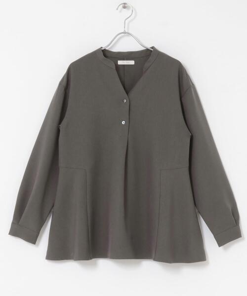 F by ROSSO（エフバイロッソ）の「『UR TECH SMOOTHLUXE』F by ROSSO　サイドペプラムブラウス（シャツ/ブラウス・レディース・チャコールグレー/ブラック/ベージュ・FREE）」の20枚目の写真