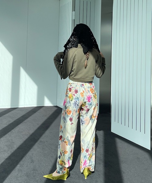 Ameri（アメリ）の「UND GRACE JACQUARD PRINT PANTS（その他パンツ・レディース・セージグリーン/グレー・MEDIUM/SMALL）」の4枚目の写真