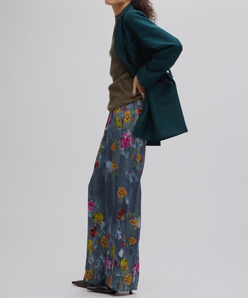 Ameri（アメリ）の「UND GRACE JACQUARD PRINT PANTS（その他パンツ・レディース・セージグリーン/グレー・MEDIUM/SMALL）」の21枚目の写真