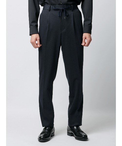 SUIT SQUARE(スーツスクエア)の「タックテーパードパンツ ウォッシャブル ストレッチ ポンチツイル 無地(スラックス・メンズ・カーキ系/ネイビー系/グレー系・3L/LL/L/M/S/SS)」の8枚目の写真