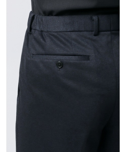 SUIT SQUARE(スーツスクエア)の「タックテーパードパンツ ウォッシャブル ストレッチ ポンチツイル 無地(スラックス・メンズ・カーキ系/ネイビー系/グレー系・3L/LL/L/M/S/SS)」の13枚目の写真