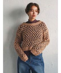 Slub yarn knit pullover