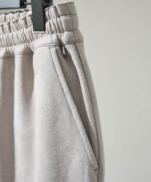ABAHOUSE（アバハウス）の「【セットアップ対応】ネオスエード イージーパンツ / スウェットパンツ（スウェットパンツ・メンズ・ライトグレー/ブラック/ライトブラウン・44/48/46）」の7枚目の写真